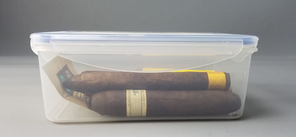 How to Keep Cigars Fresh Using Alternative Methods Using a Cooler or Wineador